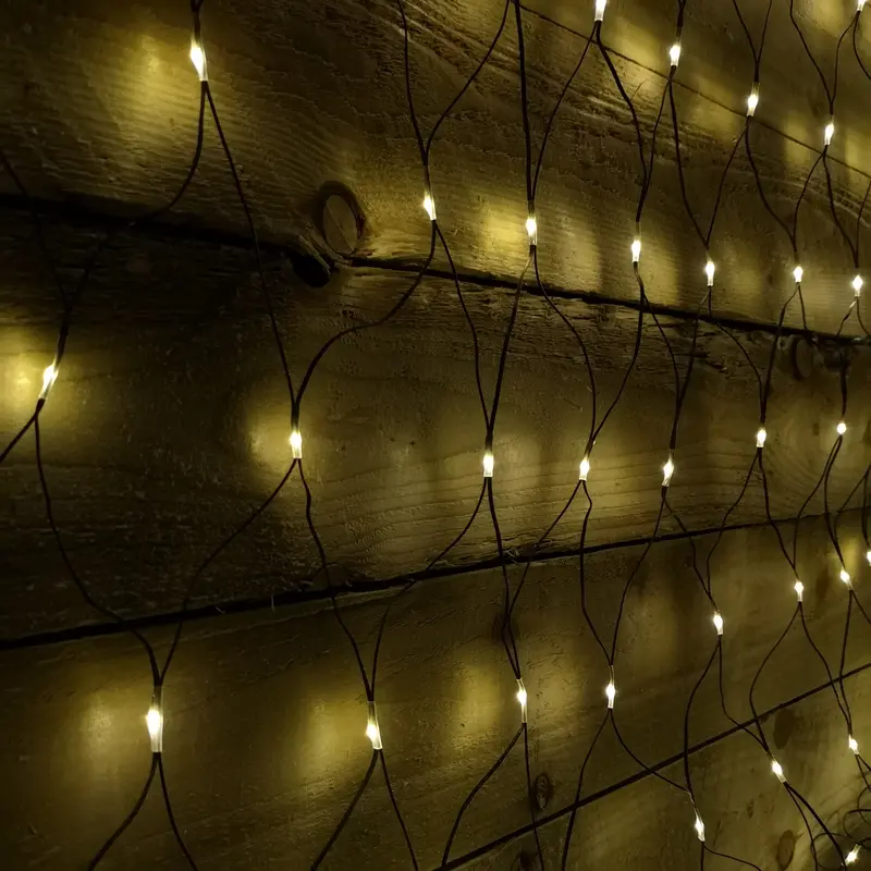 1.7M X 1.2M Warm White Net Light Curtain – 180 Led Premier Window Display 1