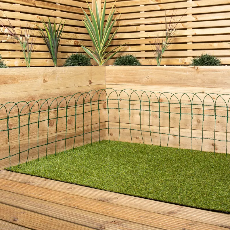 10M Green Pvc-Coated Metal Border Fencing For Garden Or Patio Edging 1