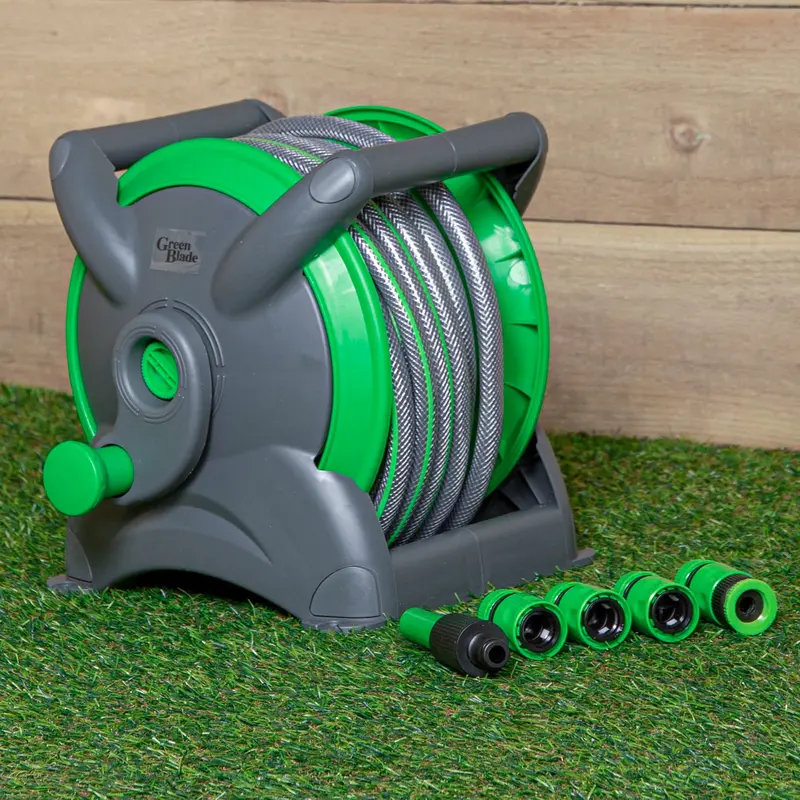 15-Metre Compact Garden Hose Reel With 5-Mode Spray Gun 1