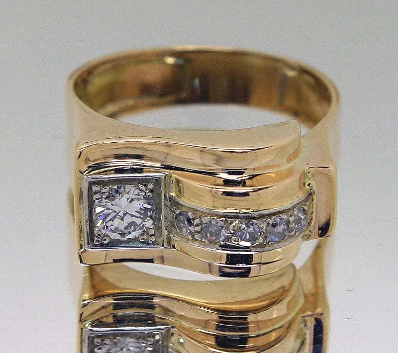1940S Retro Diamond Ring In 18Kt Gold 1