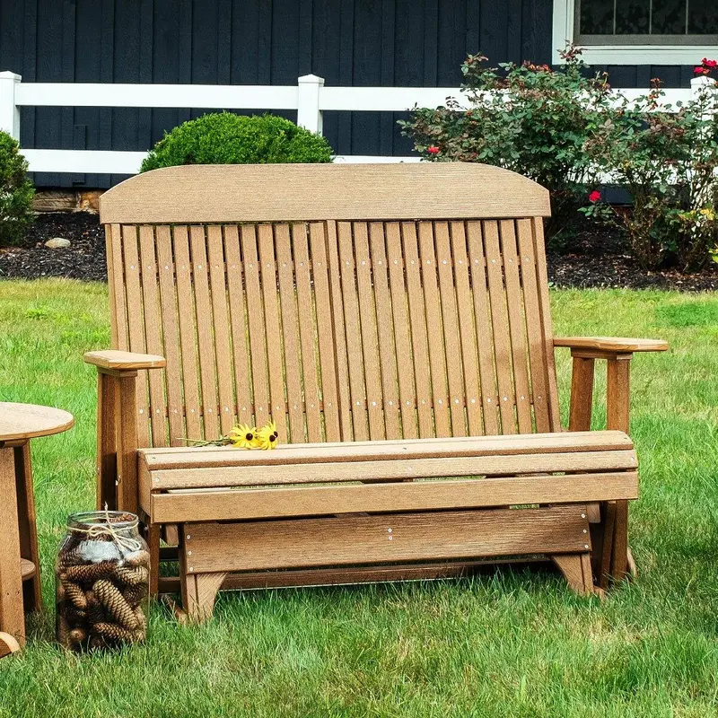 Amish 4-Foot Polyethylene Classic Outdoor Glider 1