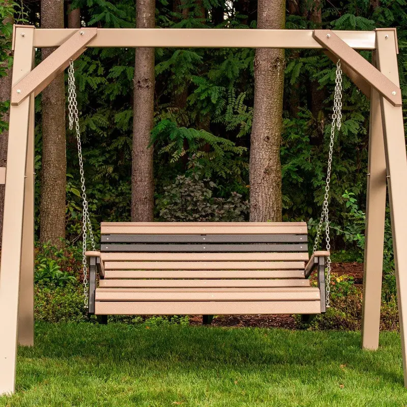 Amish 4-Foot Polyethylene Plain Swing 1