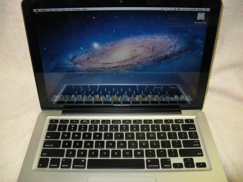 Apple Macbook Pro 13-Inch Laptop (Retina, Touch Bar) 1