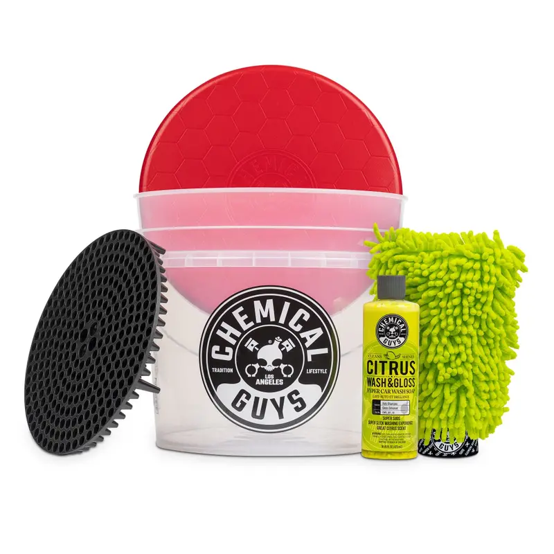 Best-In-Class Detailing Bucket Kit With Grit Guards And Strainers 1