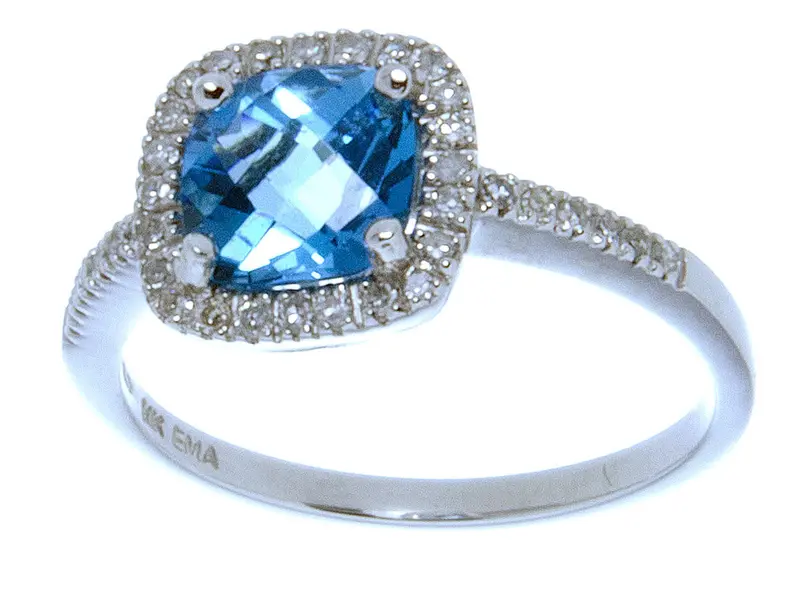 Blue Topaz And Diamond Ring – 2.00 Carats Total Weight In Sophisticated Setting 1