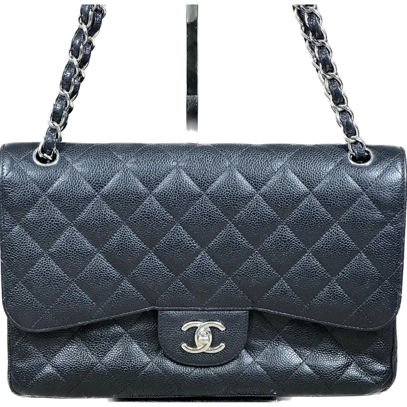 Chanel Jumbo Classic Flap Bag – Caviar Leather With Gold-Tone Hardware 1