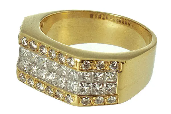 Contemporary Princess-Cut And Round Diamond Band Ring – 3.50Ct Total Weight 1