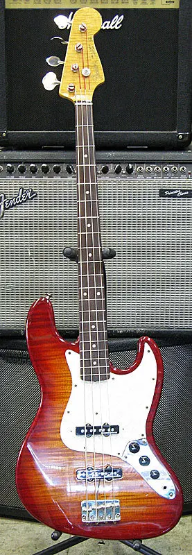 Fender ’60S Jazz Bass – Classic Offset Body Electric Bass Guitar 1