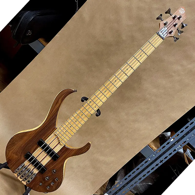 Ibanez Btb675M Premium Five-String Bass Guitar With Maple Top 1