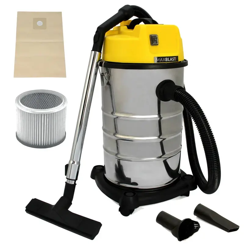 Maxblast 30-Litre Compact Industrial Vacuum For Workshops 1