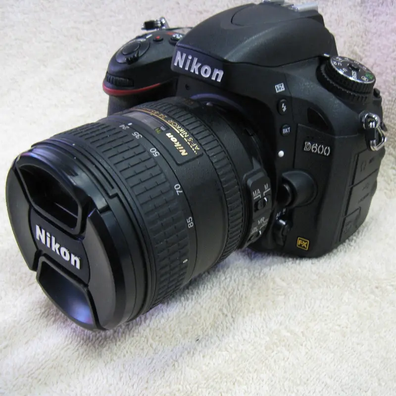 Nikon D600 Dslr Camera – Full-Frame 24.3Mp Sensor With 24–85Mm Kit Lens 1