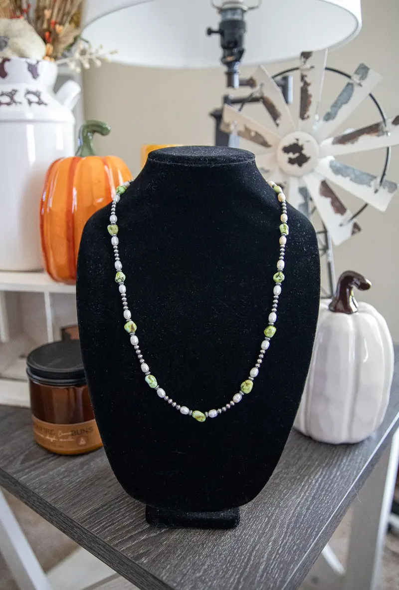 Palomino Shell, Freshwater Pearl, Corrugated Saucer, And Sterling Silver Necklace (25.5–27") 1