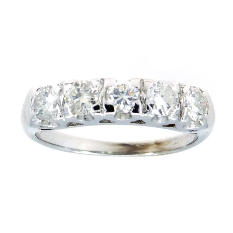 Vintage 1950S Three-Quarter Carat Diamond Anniversary Band 1